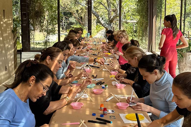 Atividade-durante-retiro-de-yoga